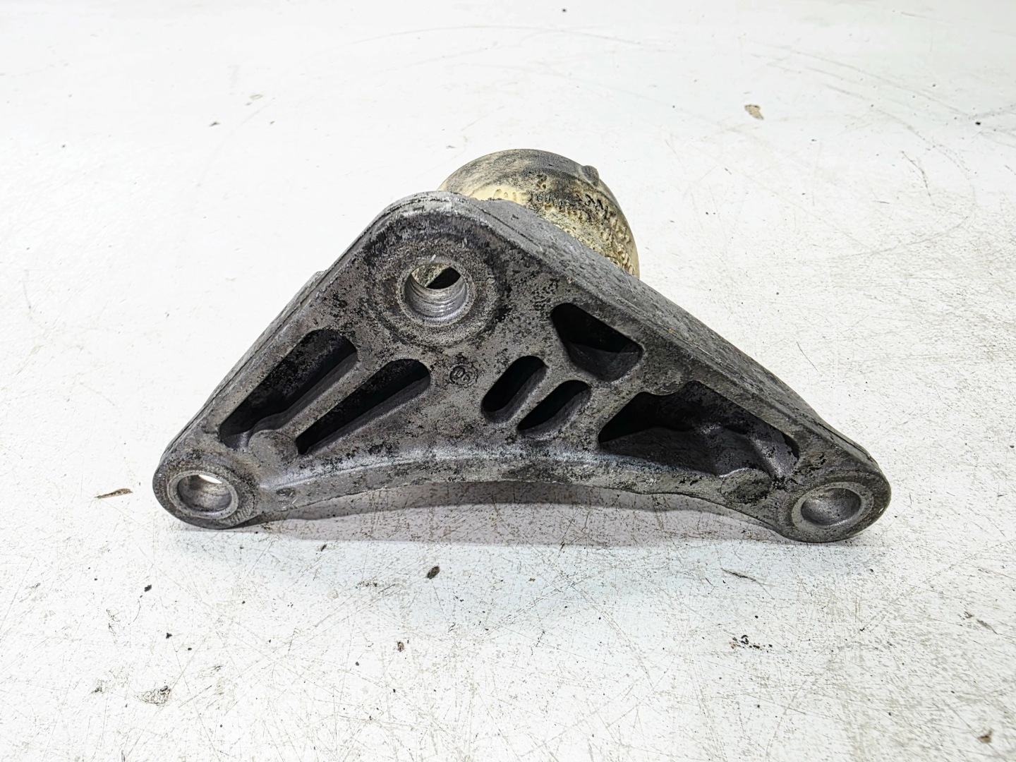 airbag engine mount front AUDI A4 B7 3.0 TDI 8E0199343P