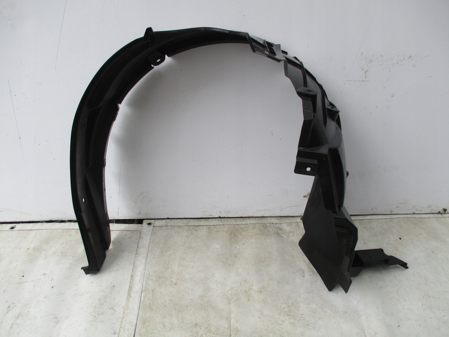 mudguard left front front Suzuki Swift 4 IV 72322-68L0 L