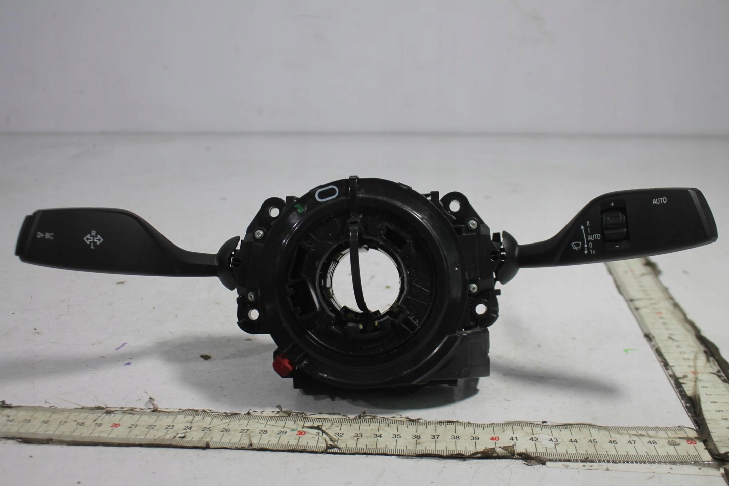 steering wheel levers and controls ring 7944079 BMW G30 G31 17