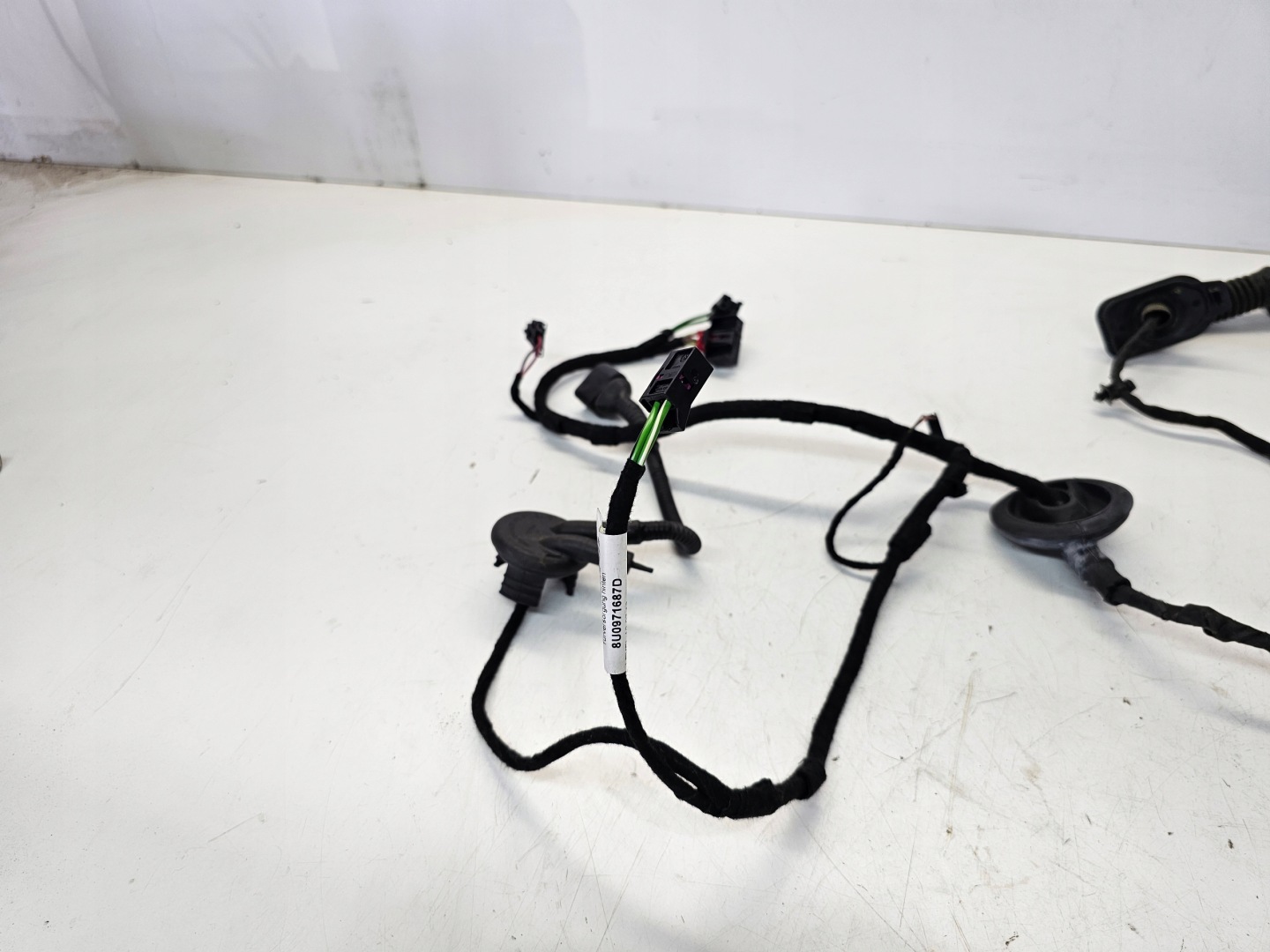 bundle door right left rear part AUDI Q3 8U 8U0971687D