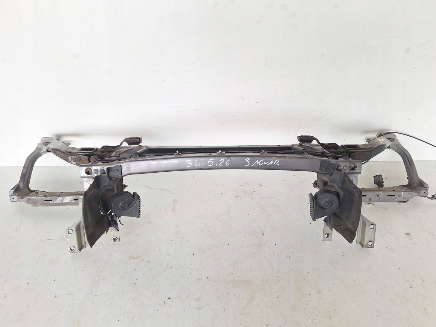 JAGUAR XE X760 15-> support panel for radiators upper GX73-17K899-AD