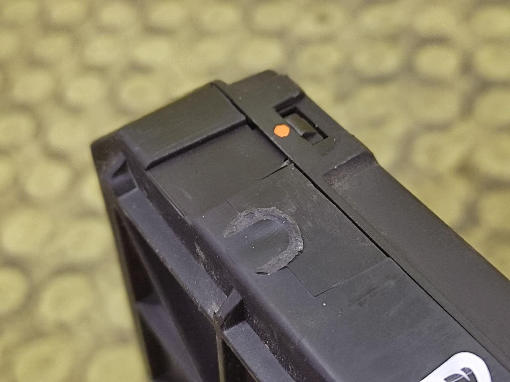 PEUGEOT 206 module boîte BSI 9657999880