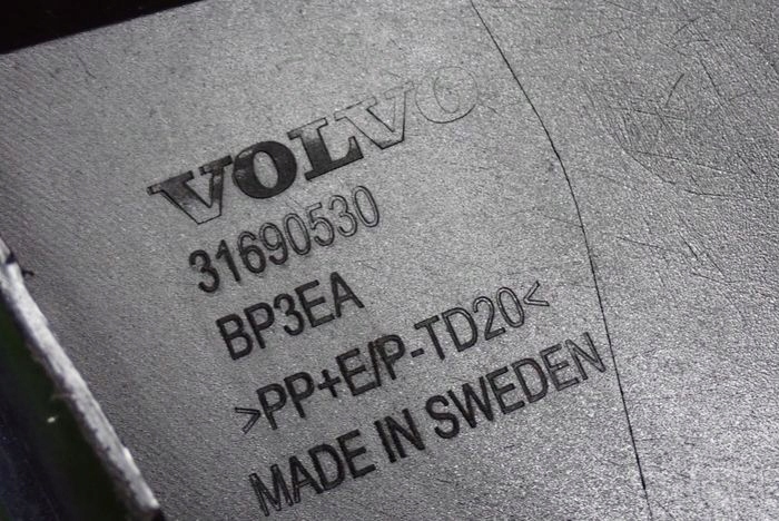 VOLVO S60 V60 R-design 18- front bumper front