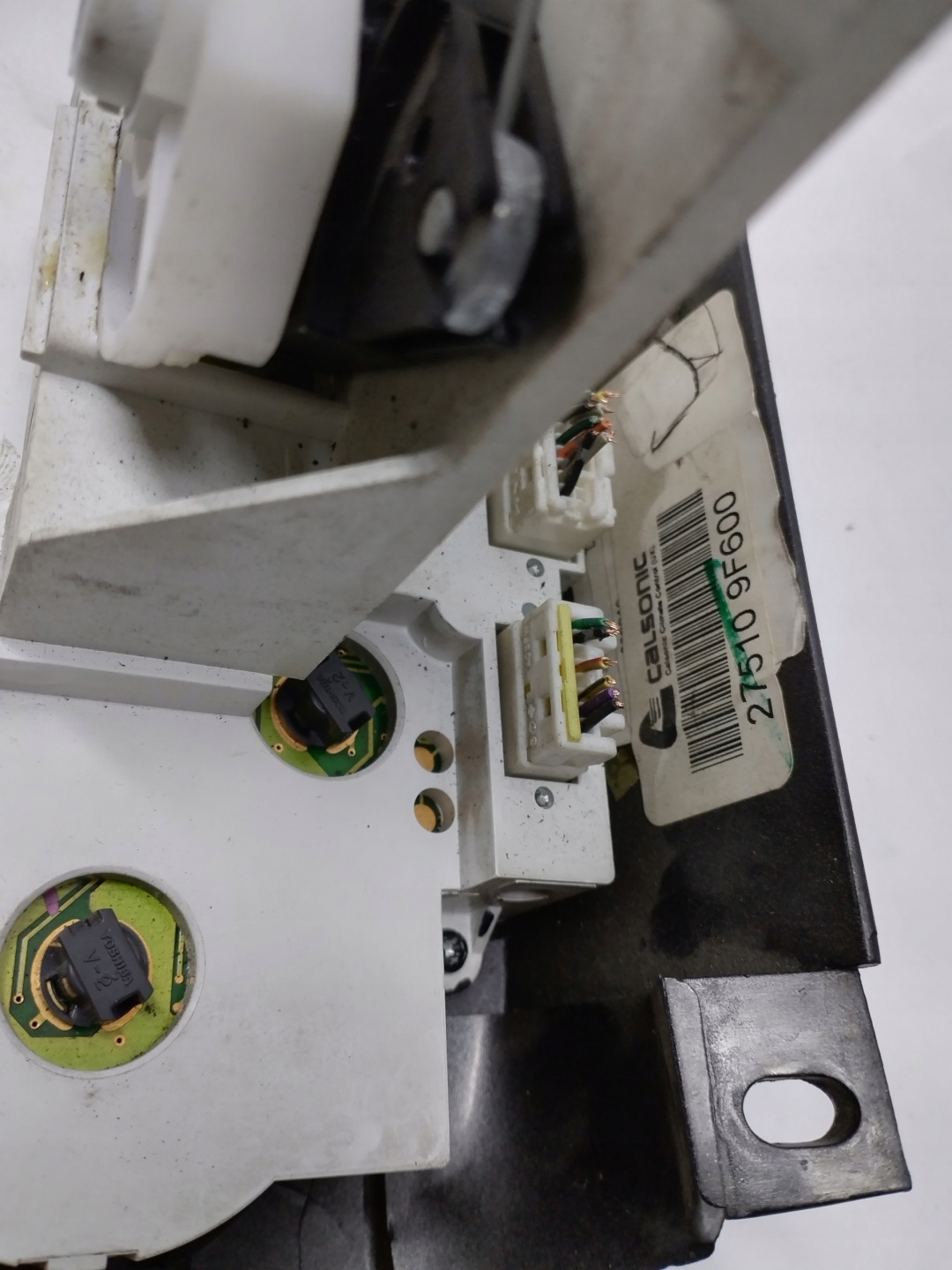 Panel BOCCHETTE klima Nissan Primera 275109F600