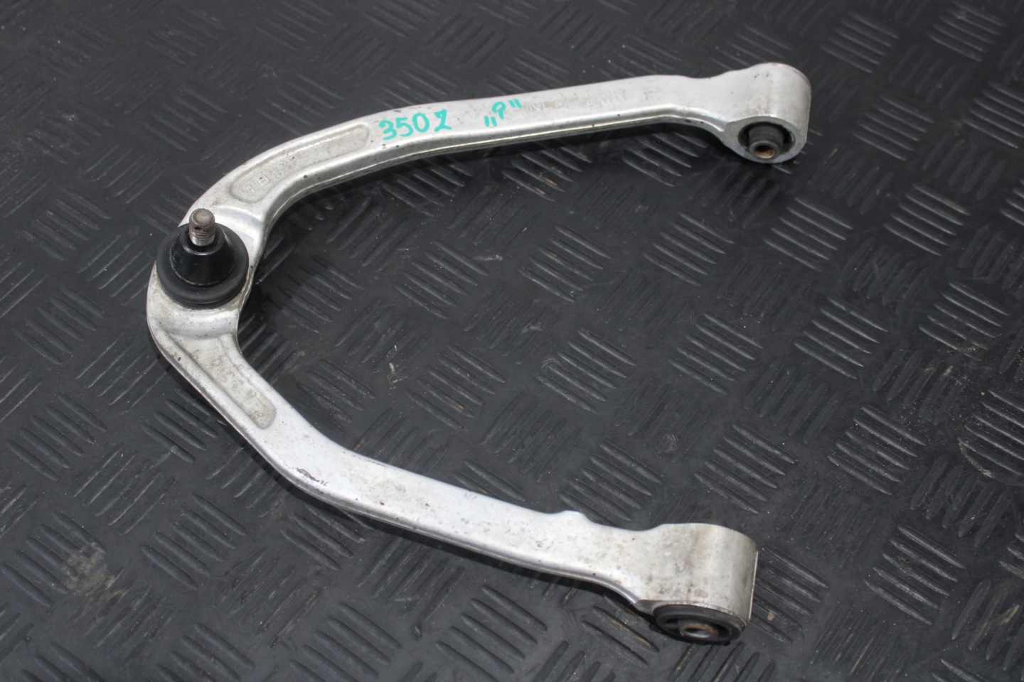 arm right front upper NISSAN 350Z LIFT ROADSTER