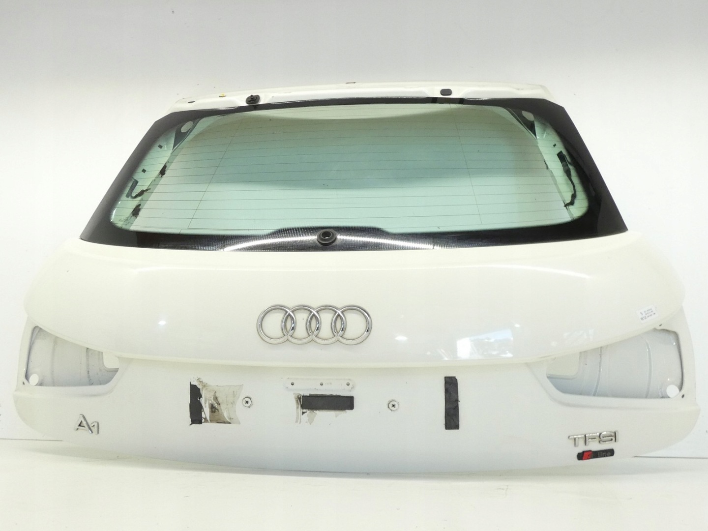 trunk door boot rear part rear Z window AUDI A1 8X 3D HATCHBACK KOD LY9K