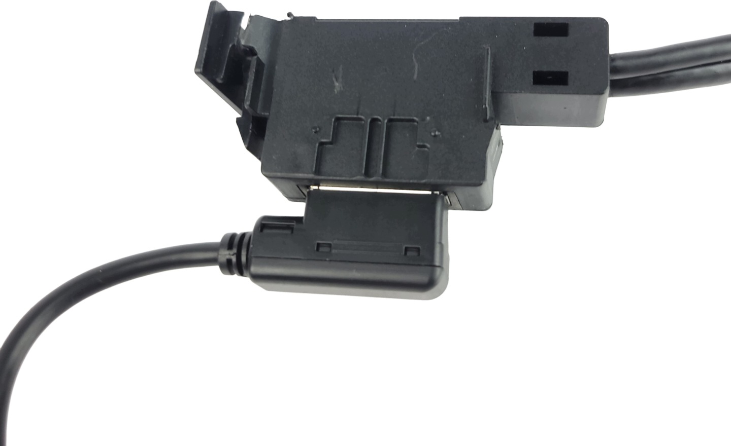 AUDI A6 C6 LIFT KABEL USB ADAPTER MUSIC INTERFEJS MMI 3G HIGH 4F0035727