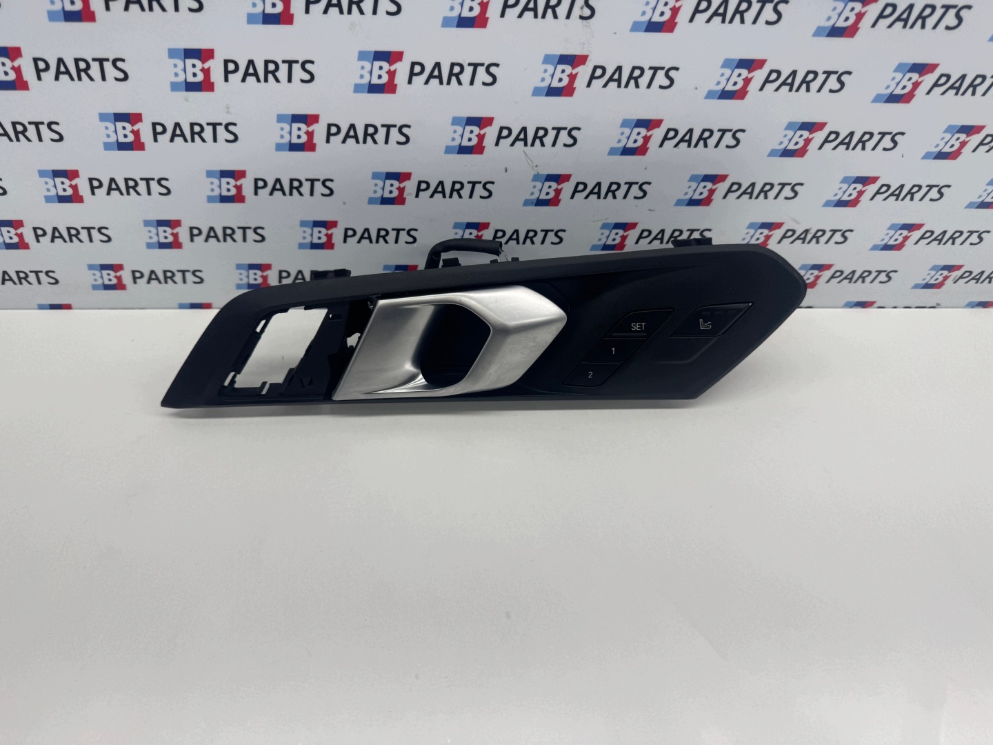BMW G05 G06 G07 X5 X6 handle door left front control panel UK 9436040