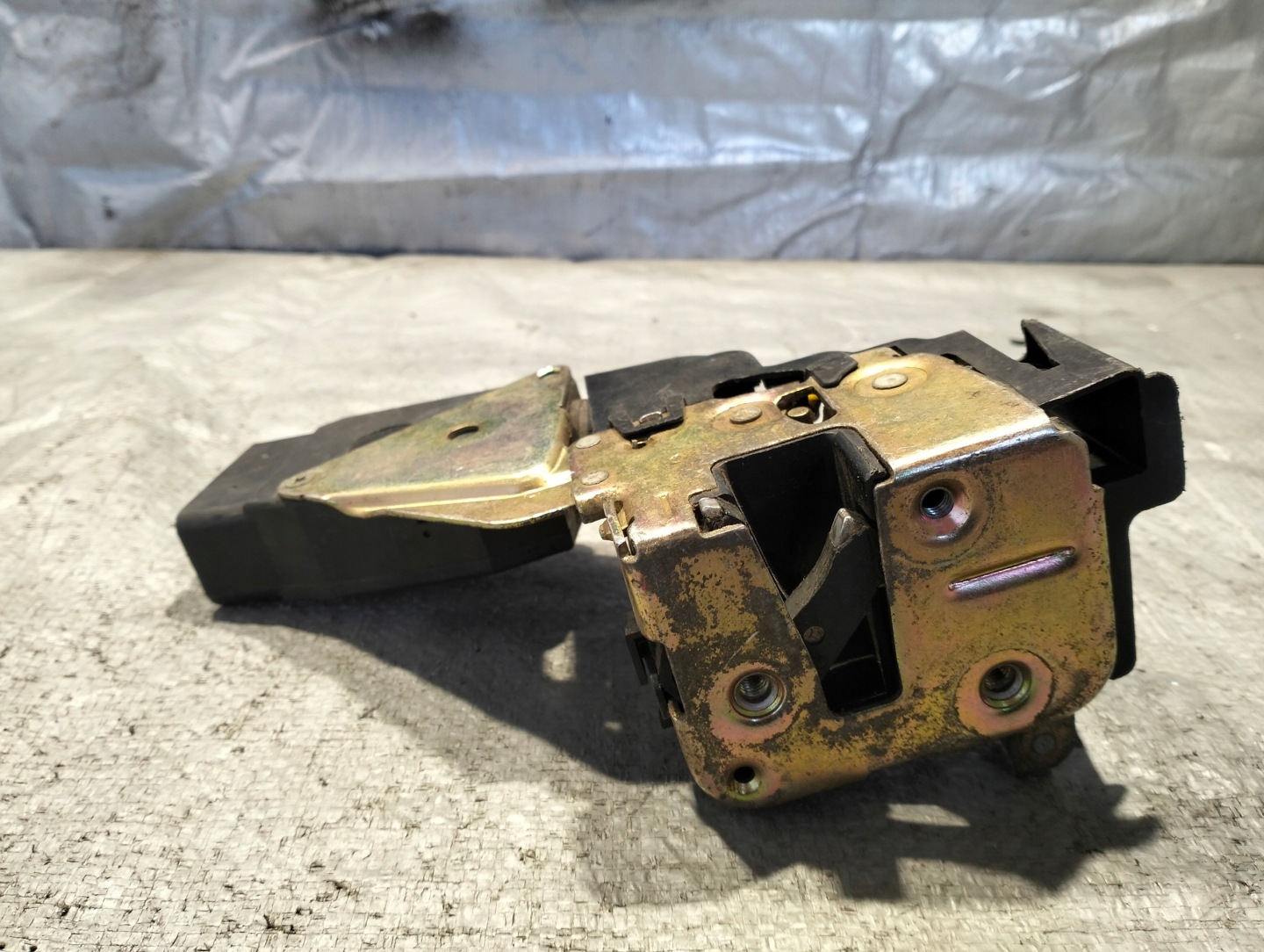lock door right front VOLVO V40 3PIN EU