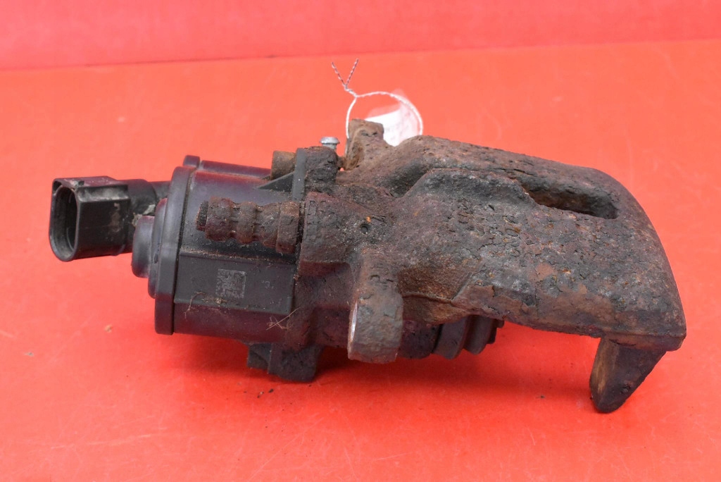 caliper brake right rear part AUDI A6 C6 2.7 TDI 180 KM 04-08