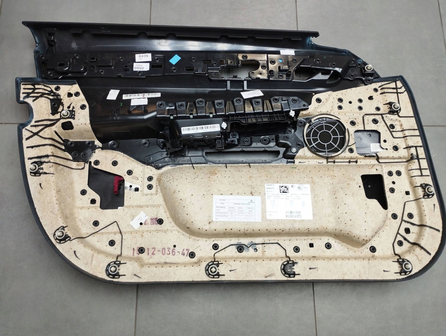 BMW 7 G11 side door right front 105851305C