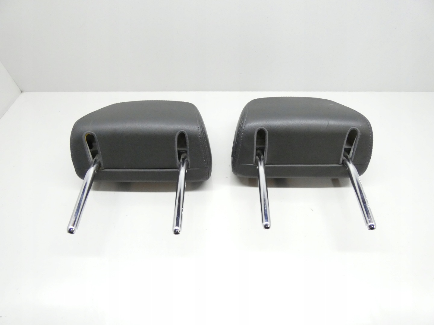 rest seat left right rear part OPEL SIGNUM 02-08 leather