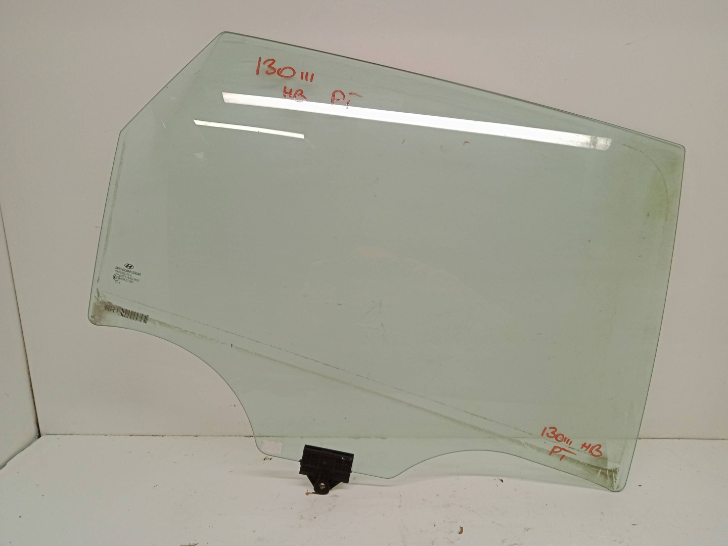 HYUNDAI I30 III HB window door right rear part 2017