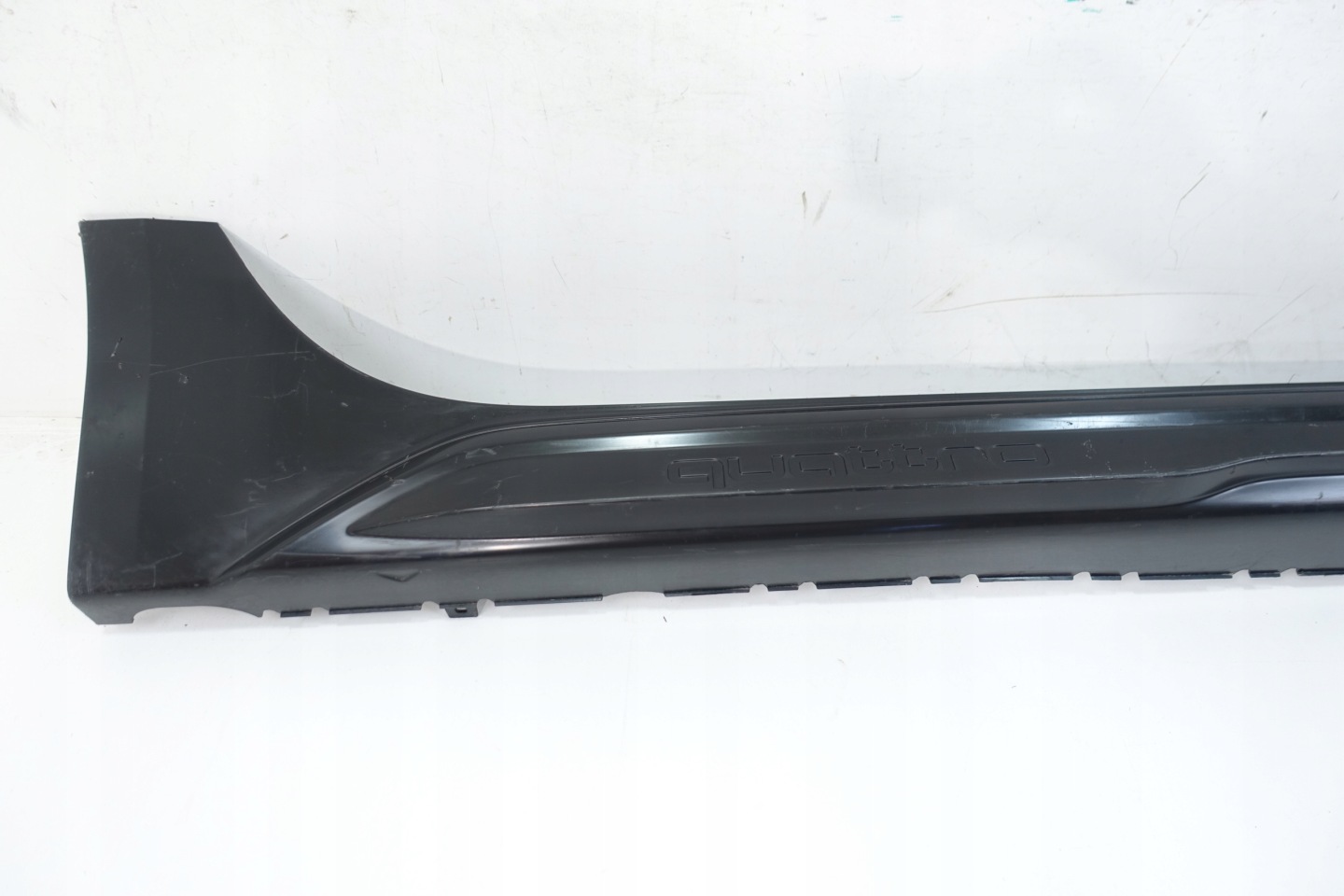 moulding threshold right AUDI A4 B9 LIFT KOMBI ALLROAD