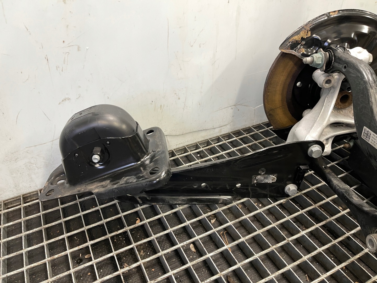 VW PASSAT B8 sususpension swing rear part right 3Q0505436P