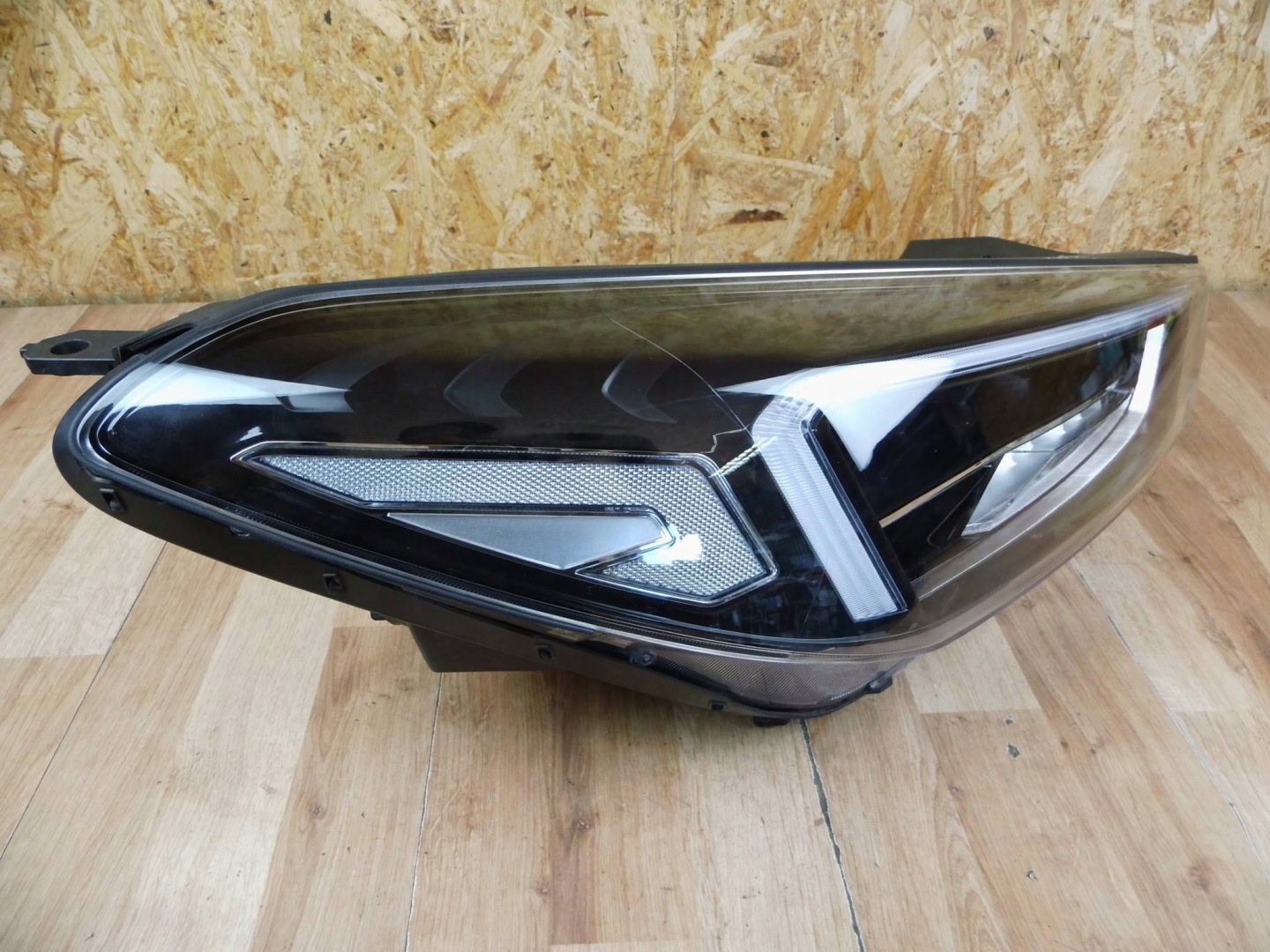 Hyundai Tucson III 2018-2020 LIFT TL light right front front right