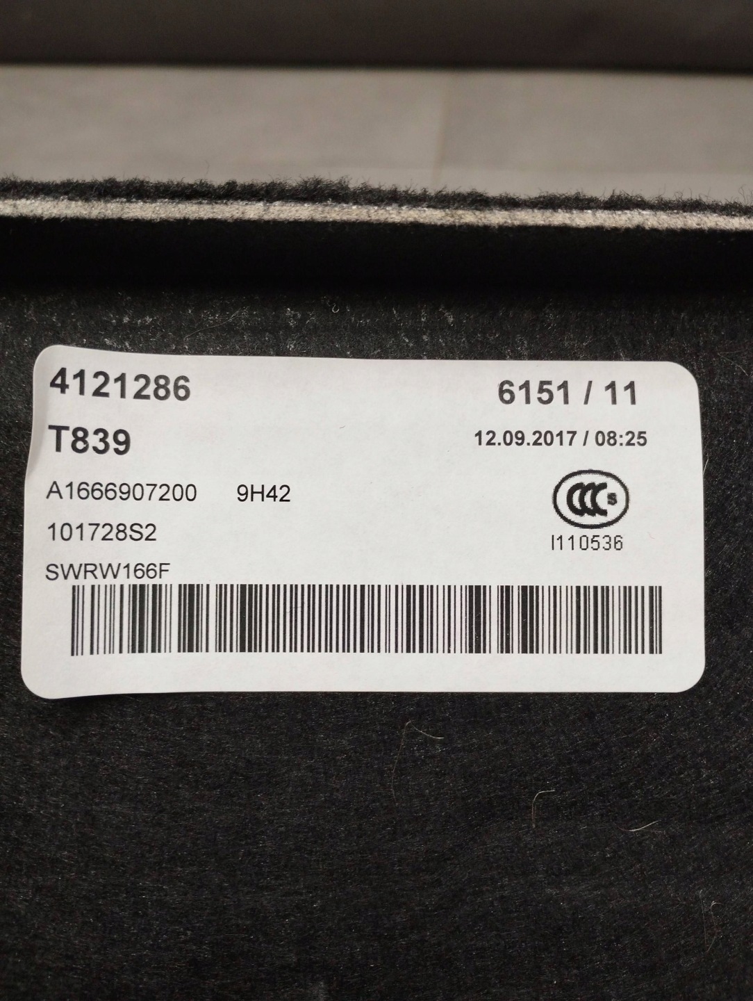 Mercedes-Benz GLE W166 boot upholstery right rear part A1666907200