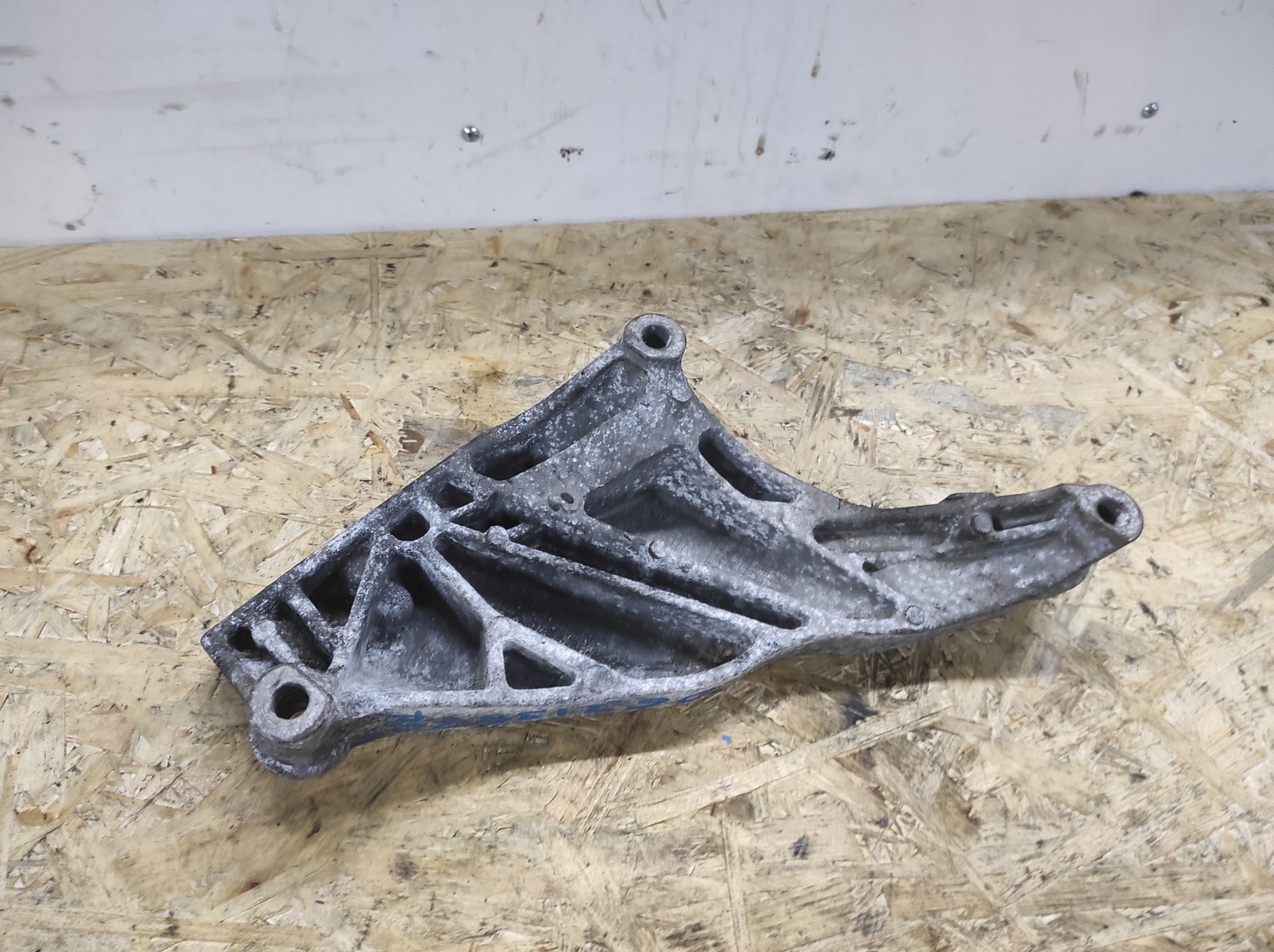 engine mount VW T6 2.0TSI Volkswagen OE 06J199207R