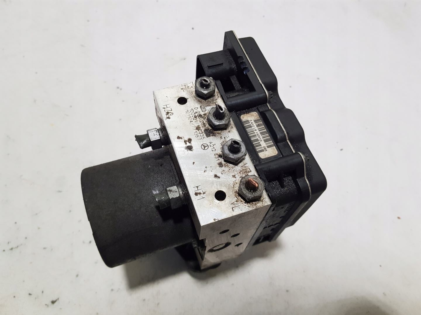 Pompa ABS MERCEDES W212 W207 2124314712