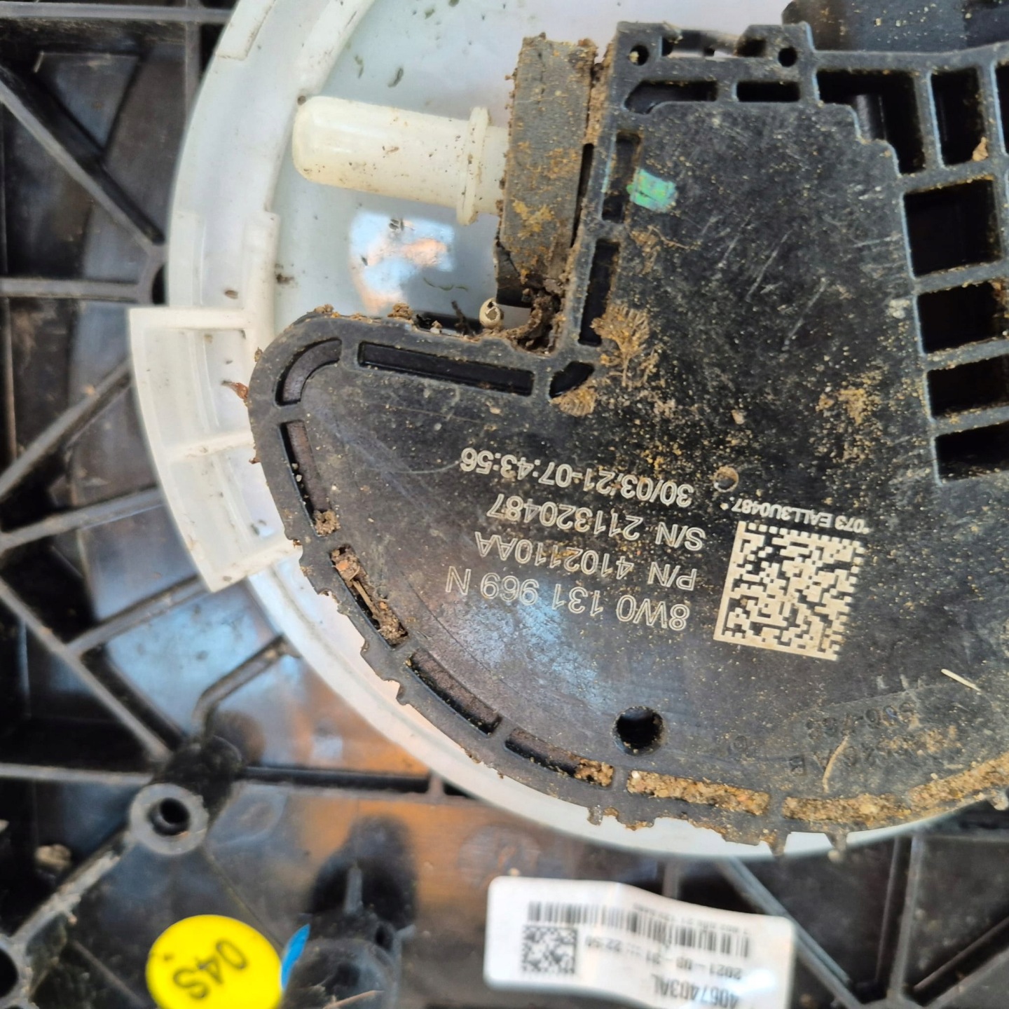 AUDI A4 B9 15- serbatoio Pompa ADBLUE 4067425AI