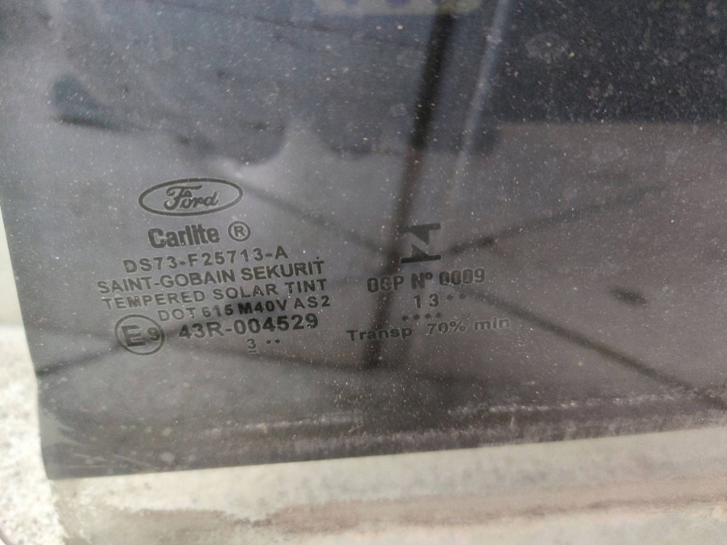 window door rear part left side Ford Fusion USA 2 2014
