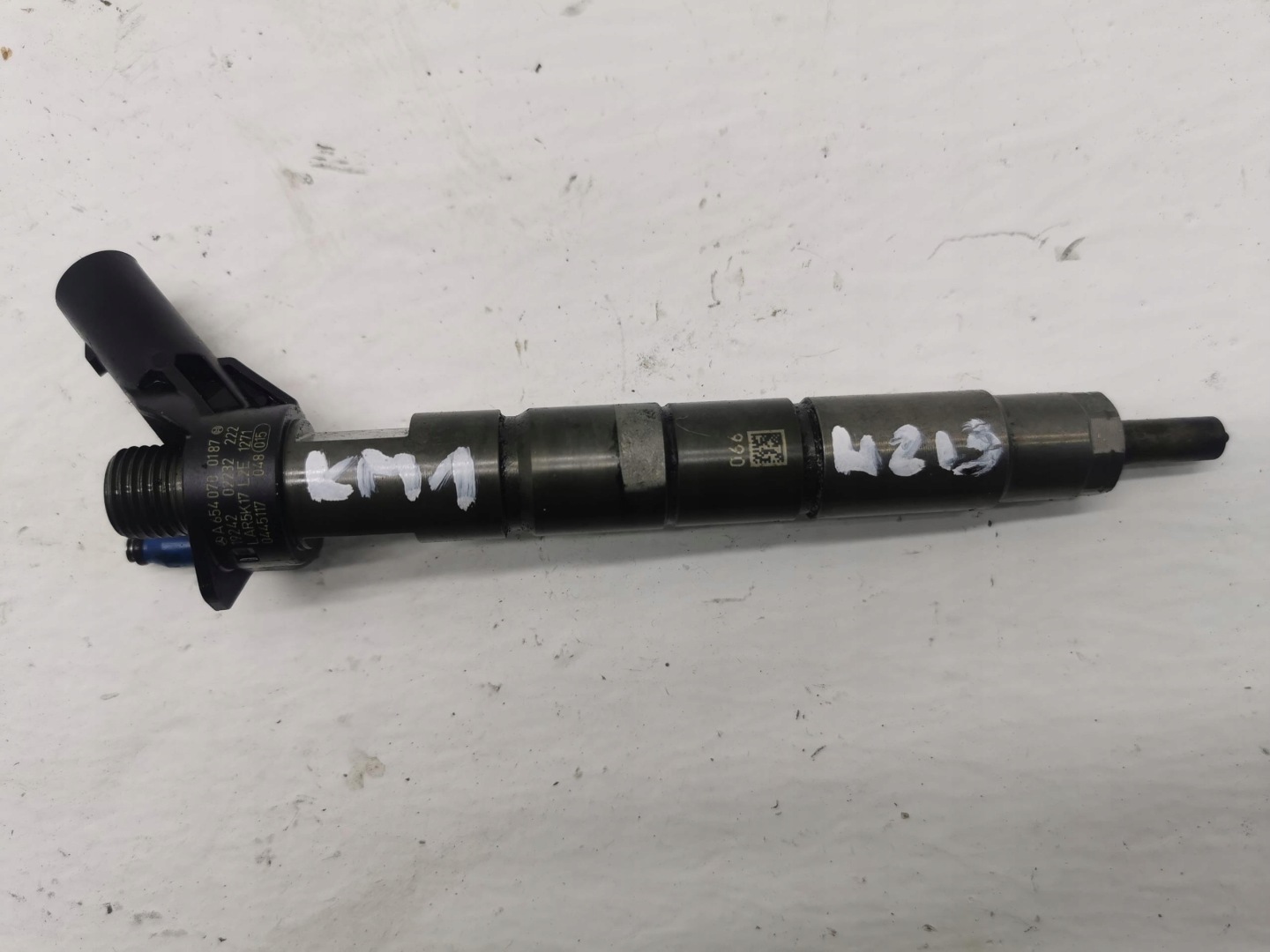 injector MERCEDES E-KLASA W213 2.0 0445117048