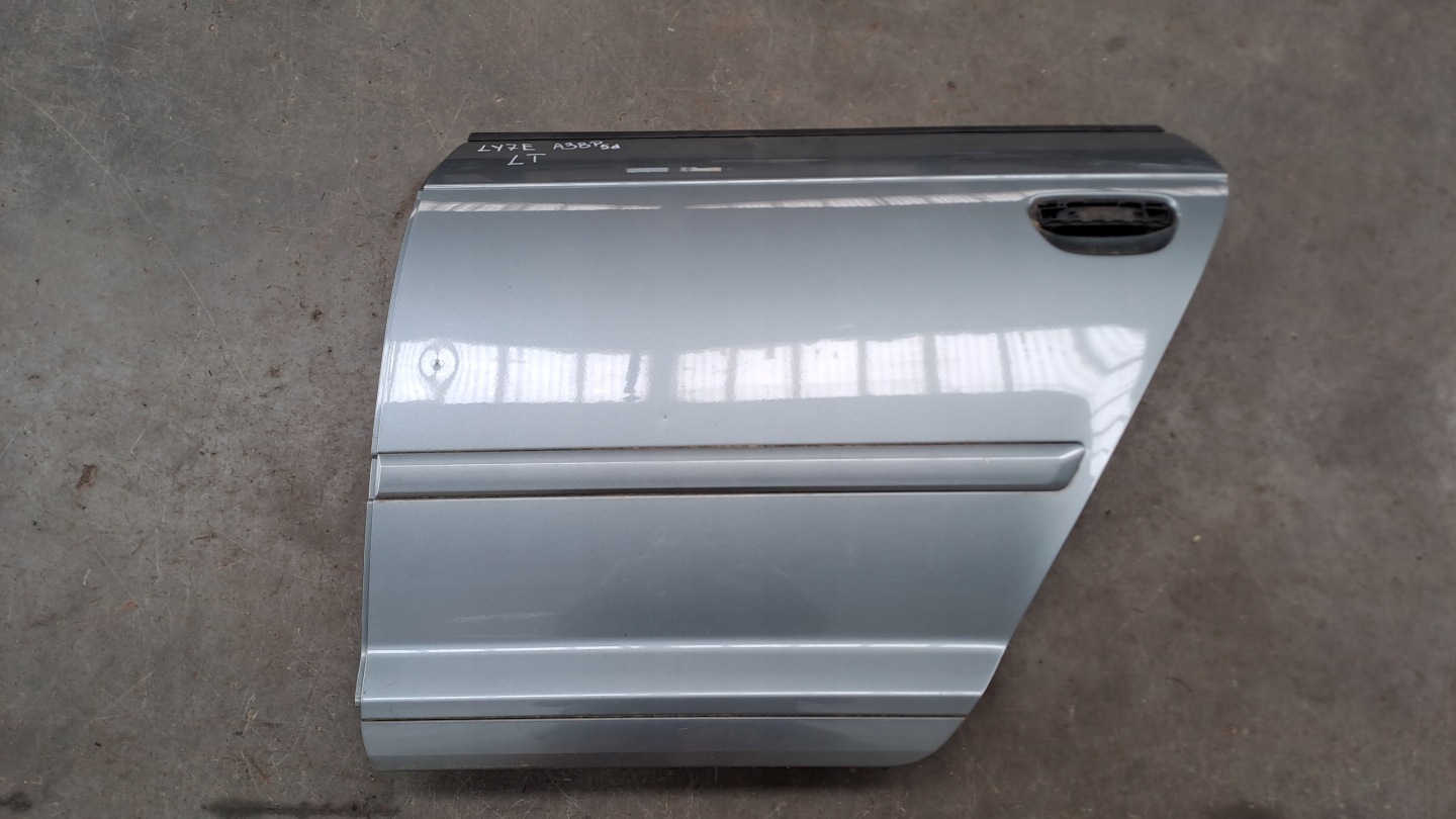 door right rear part LY7E Audi A3 8P LIFT