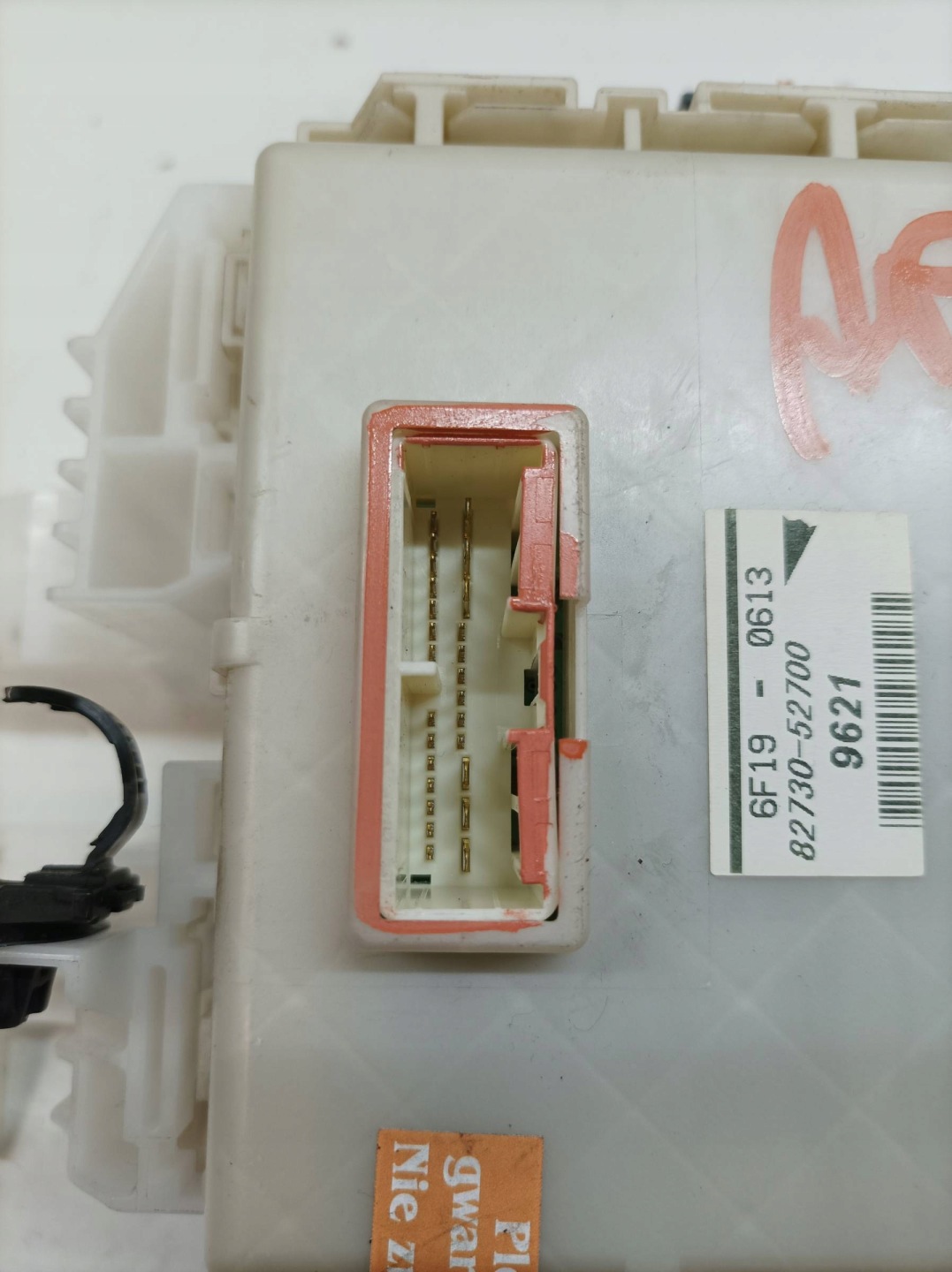 compartment BSI 82730-52700 1.0 B Toyota Yaris II (2005-2011)