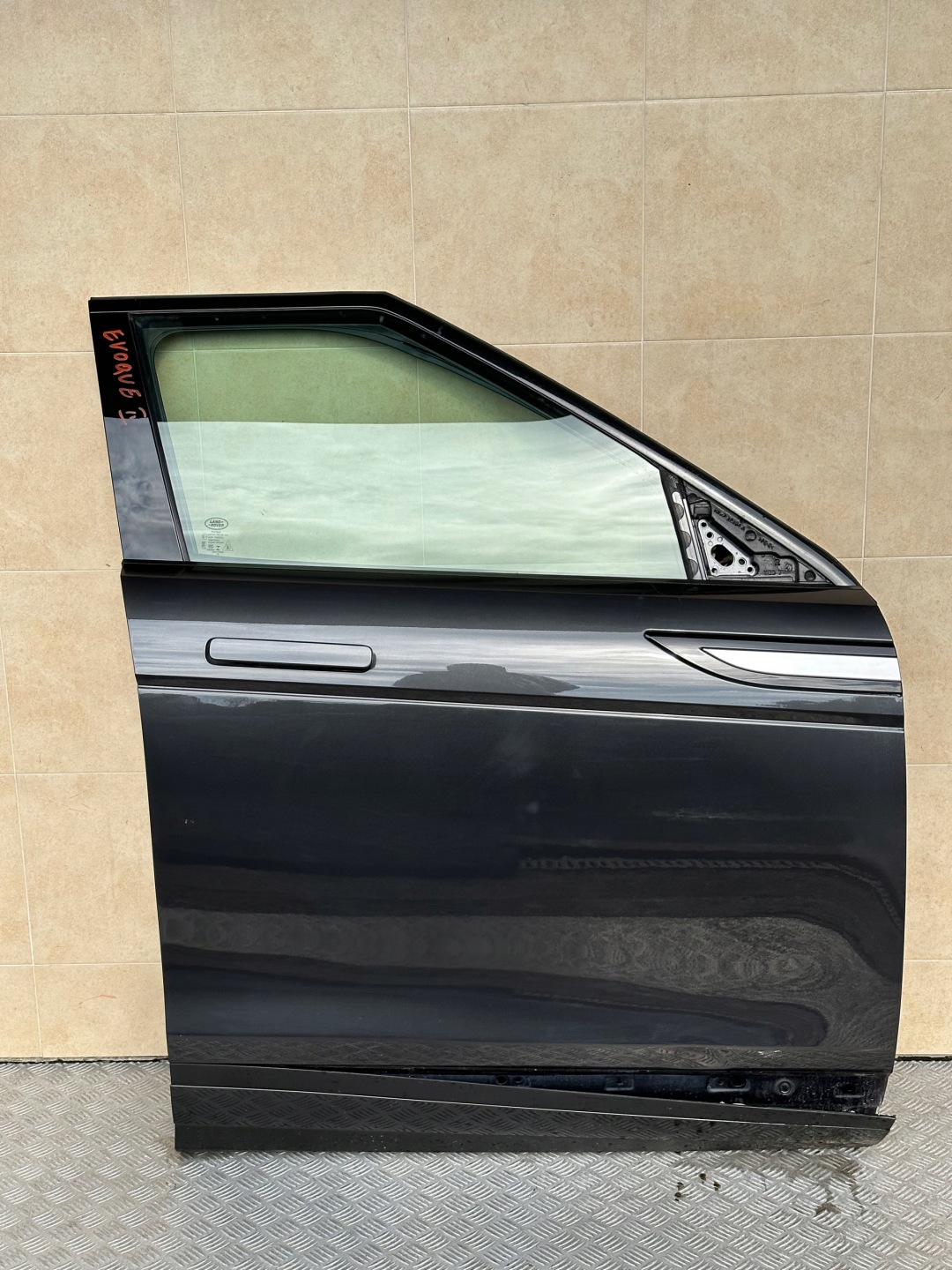 door right RANGE ROVER EVOQUE II 2020 year