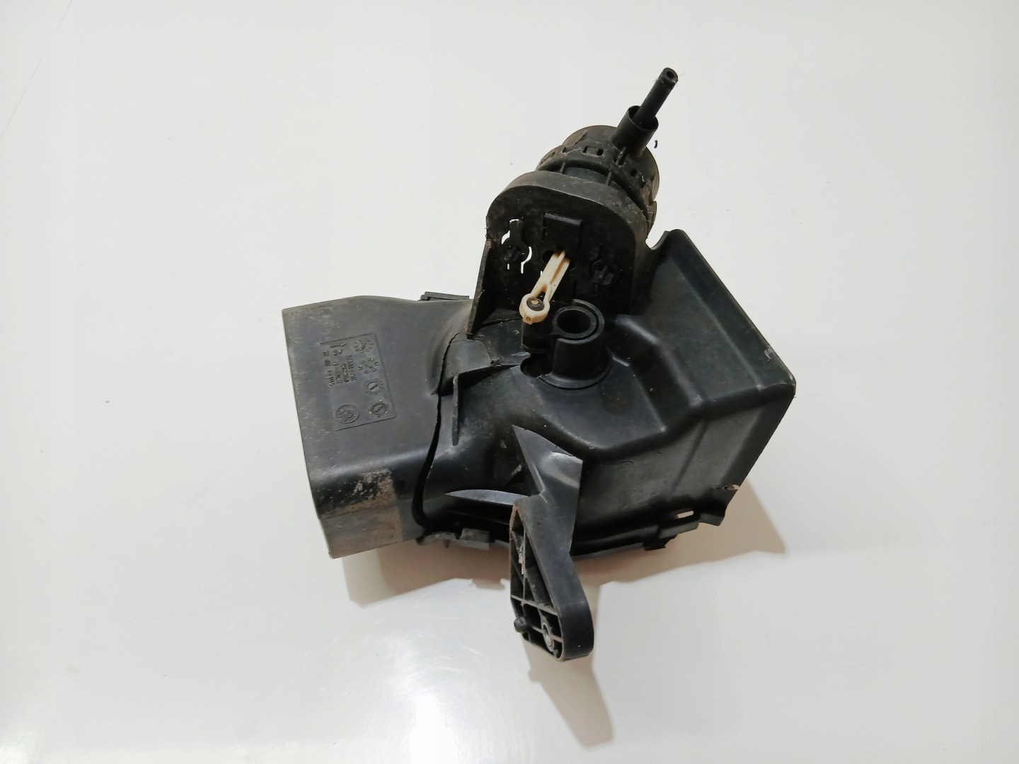 kanal luft rechts vorne BMW E60 E61 LCI OE 7178118 (0001016)