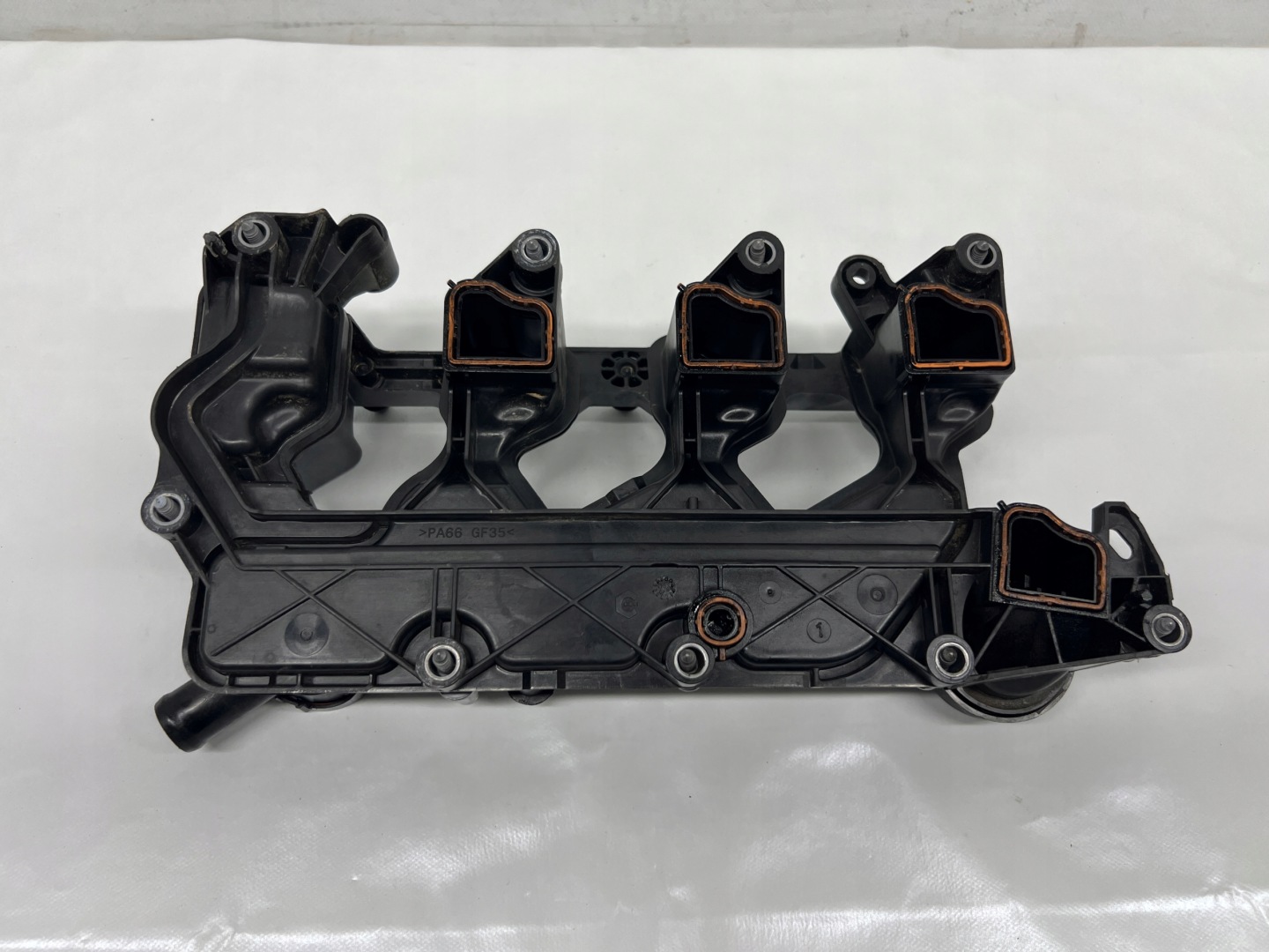 Peugeot 208 II 1.5 BlueHDI Abdeckung der Ventile 9827622780