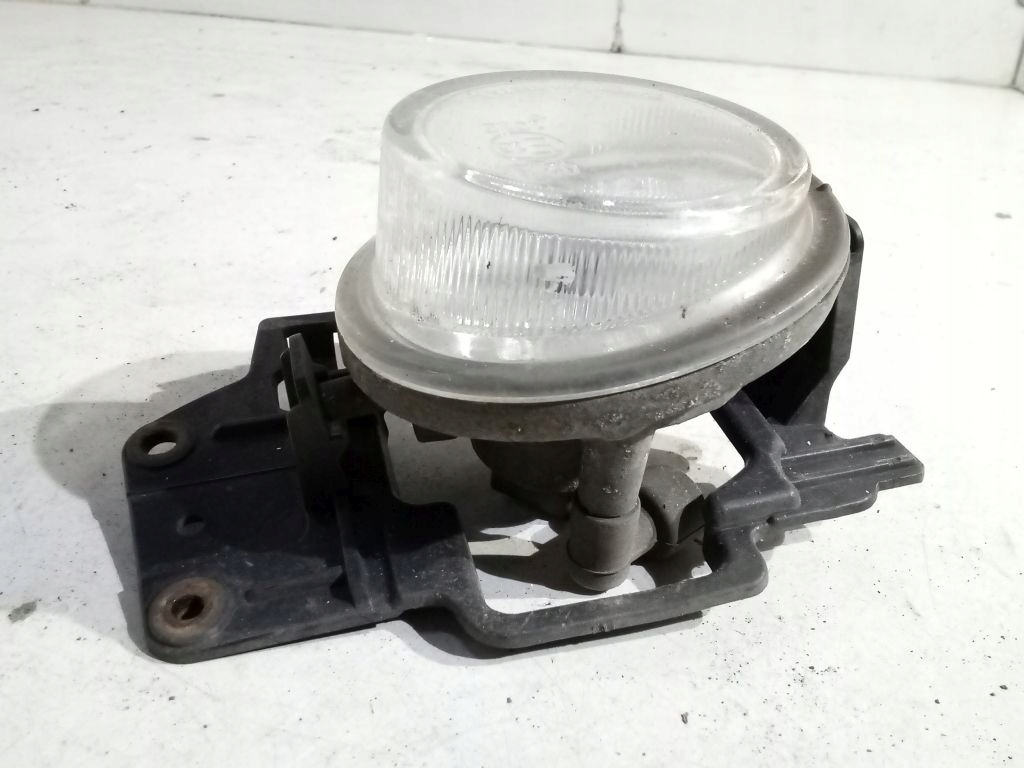 Mazda Premacy Nebelscheinwerfer links