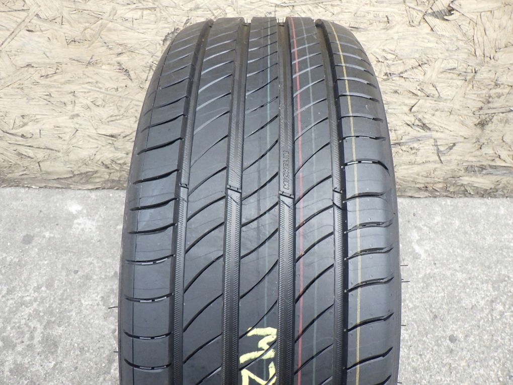 Michelin PRIMACY 4 225 45 R17 94V tyre