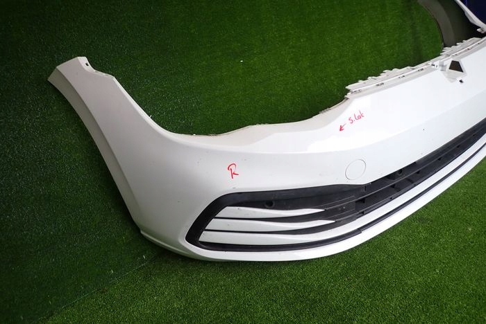 VW GOLF VIII 5H0 front bumper front