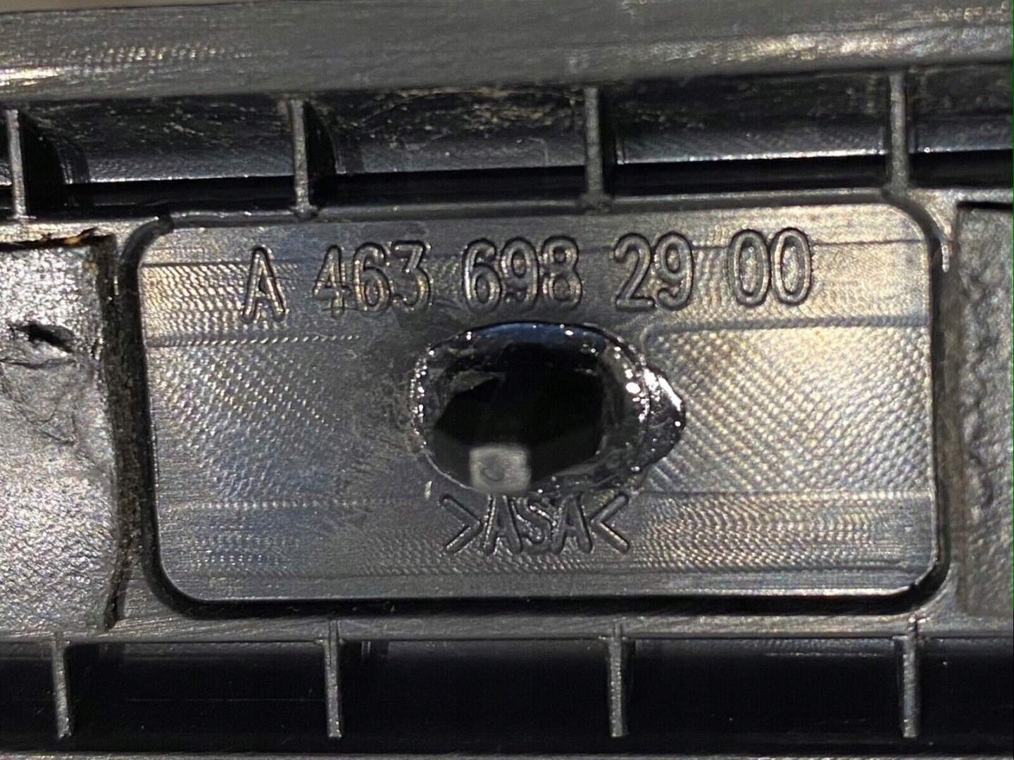 MERCEDES AMG COUVERTURES MOULAGE OZDOBNE A4636983500