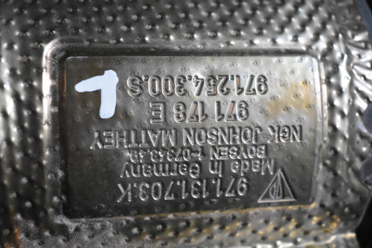 IDEALNY catalyst left CSZA PORSCHE PANAMERA 971 1 9