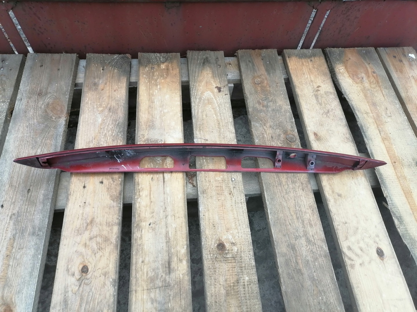 TOYOTA YARIS III 2015 cap moulding bonnet rear part