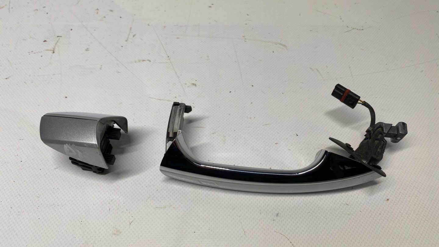 MERCEDES W221 S-KLASA handle door right front front CHROM KEYLESS