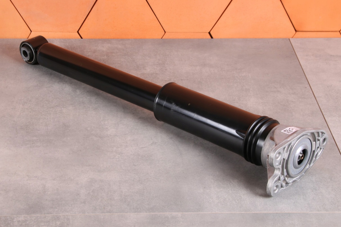 MINI F66 COOPER C B38N shock absorber right left rear part rear 5A31E29 12 km !!!