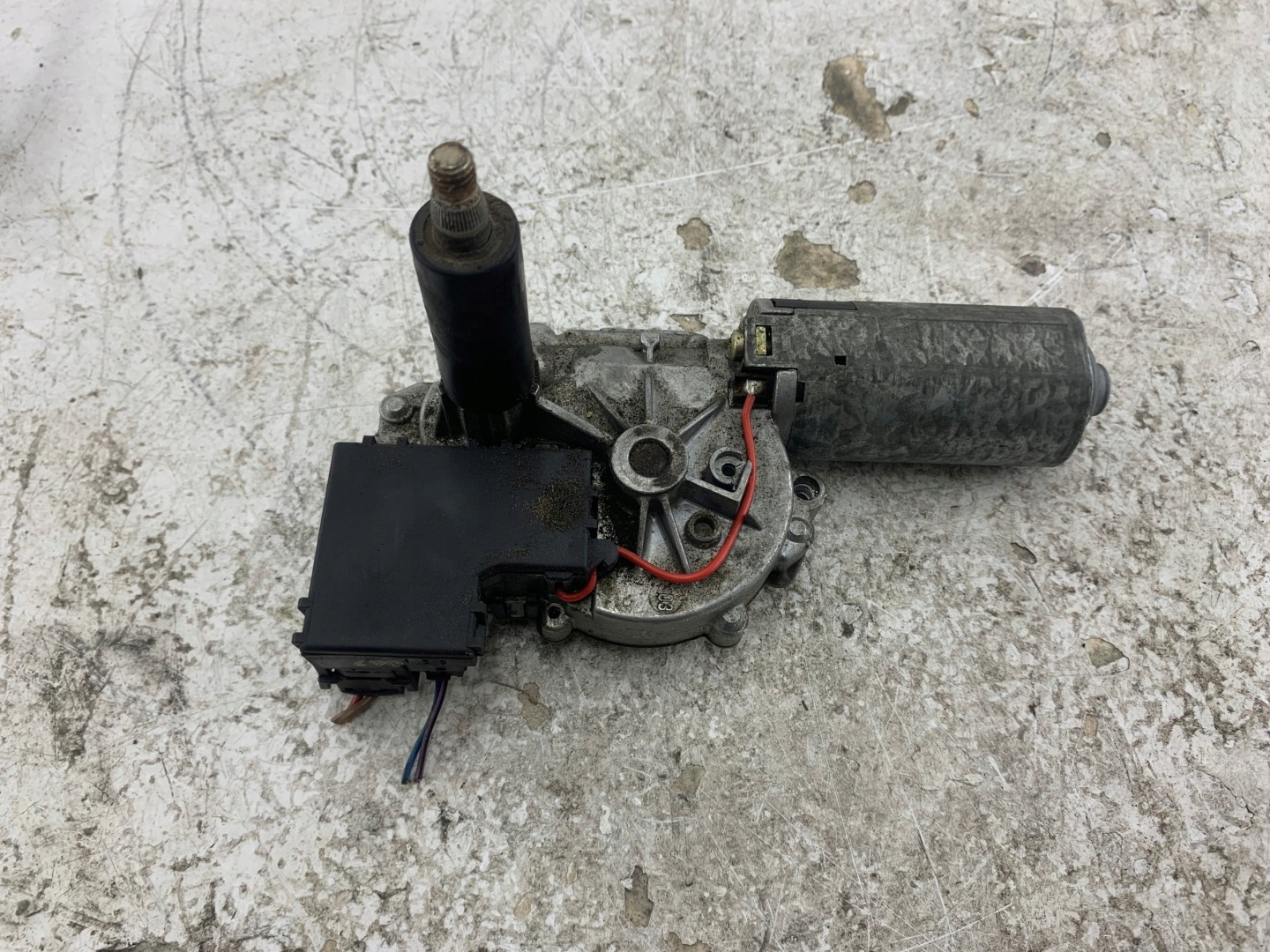 BMW E36 wischergsetänge heck