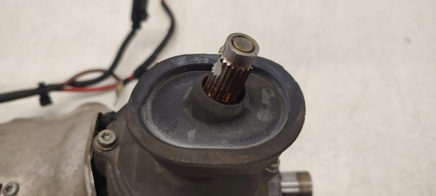 servo control VW Golf V 1,4 TSI