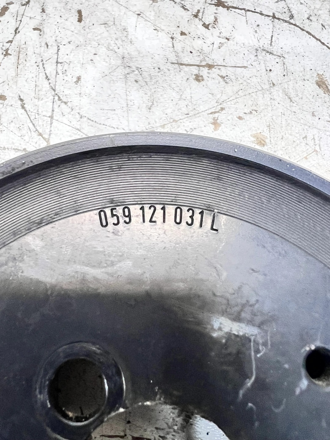 roue pompe d’eau AUDI 3.0 TDI 059121031L