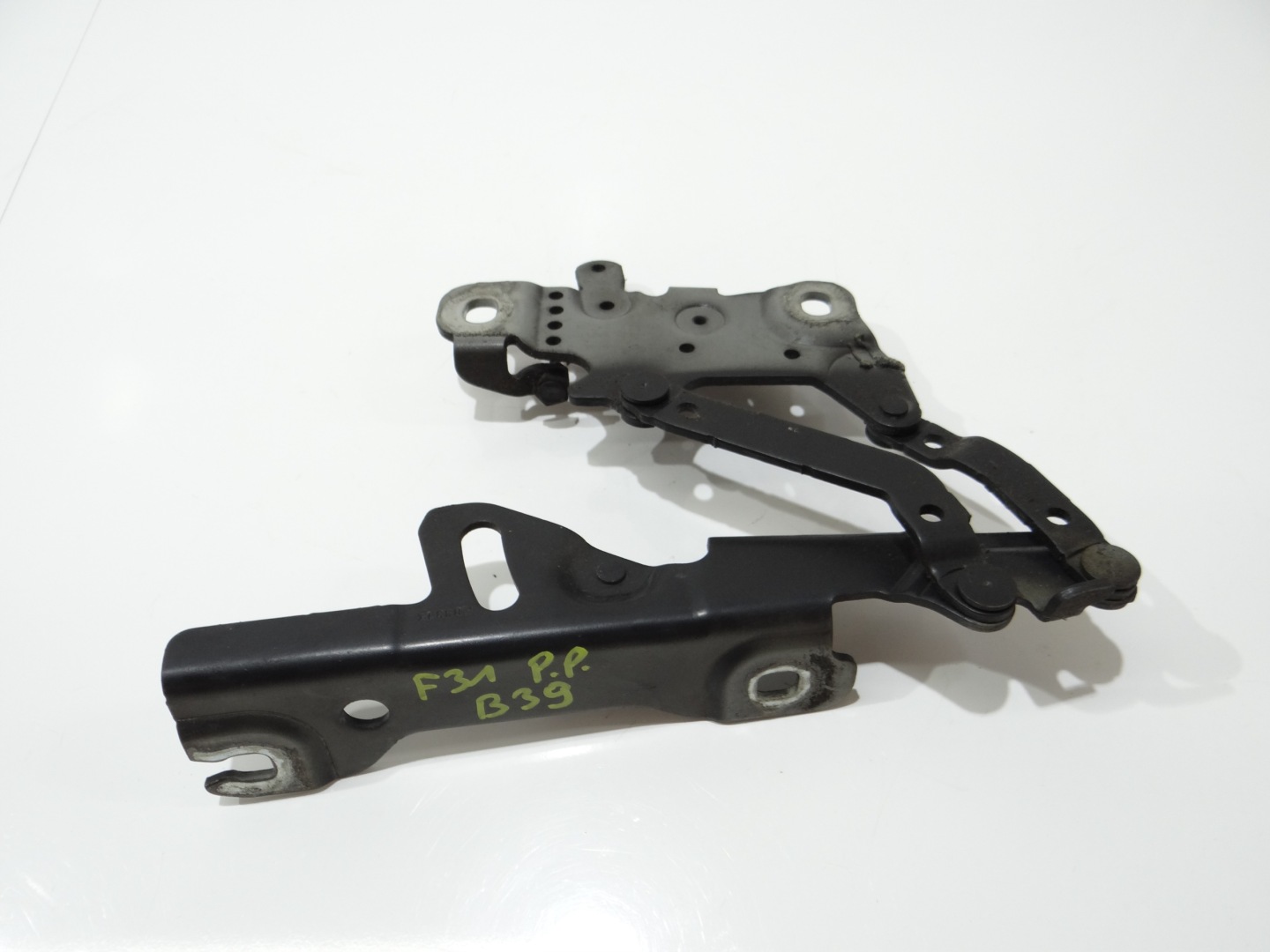 hinge bonnets right front BMW F31 7336700 B39