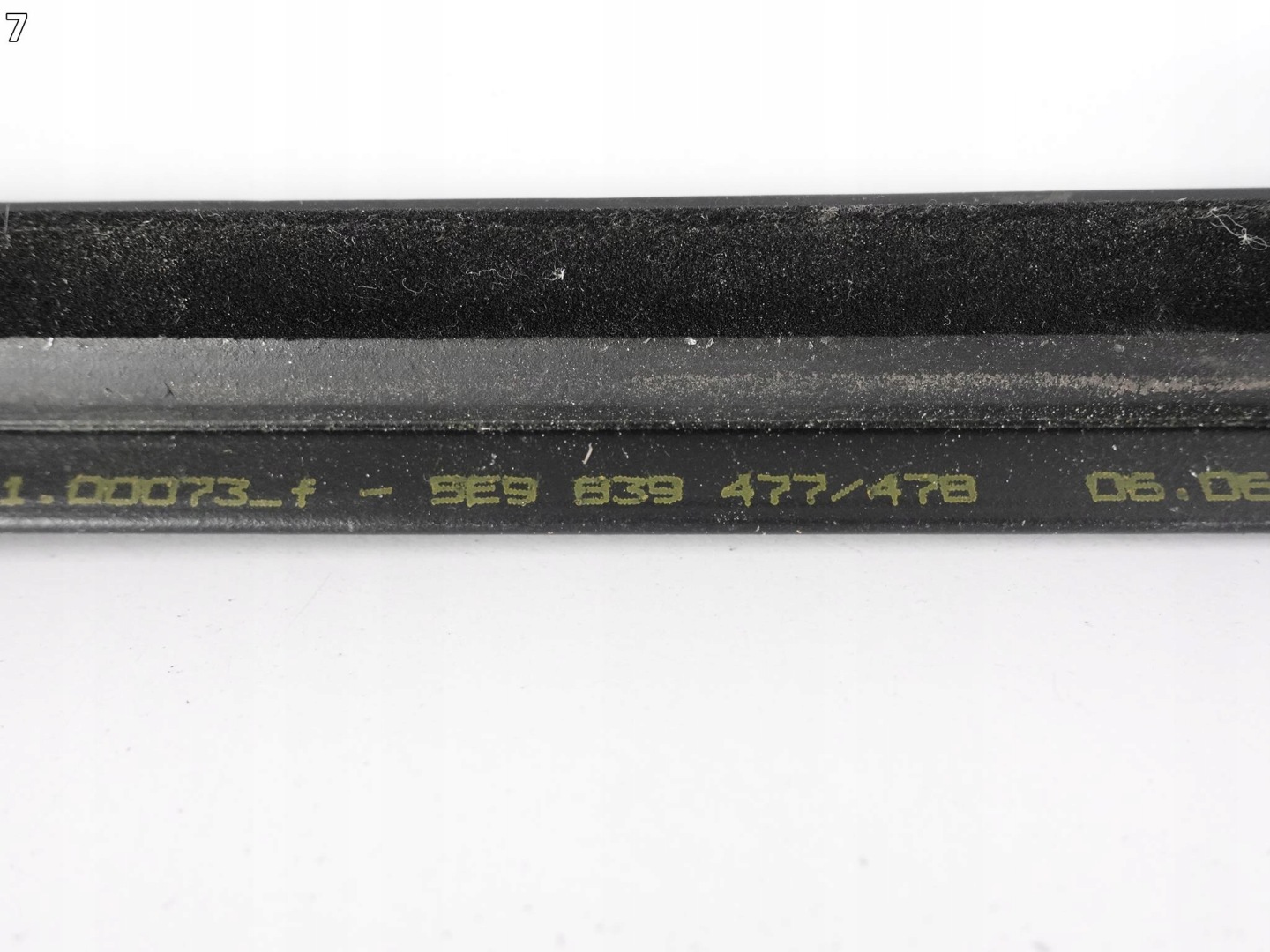 SKODA OCTAVIA III 3 5E9 KOMBI moulding dust