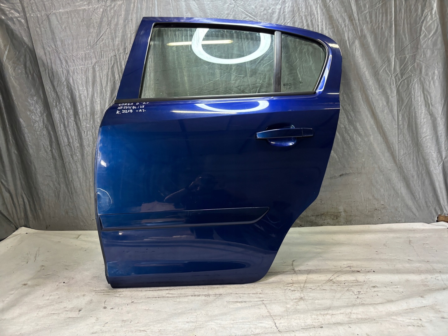 Tür links heck Opel Corsa D k: Z21B