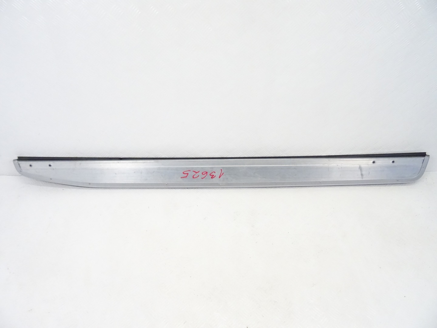 LAND ROVER DISCOVERY V moulding progow STOPIEN right