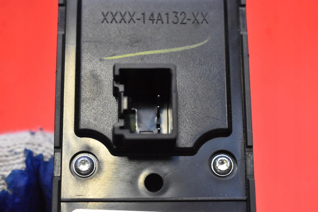 control panel of the window EU AM5T-14A132-GA FORD B-MAX 12-18