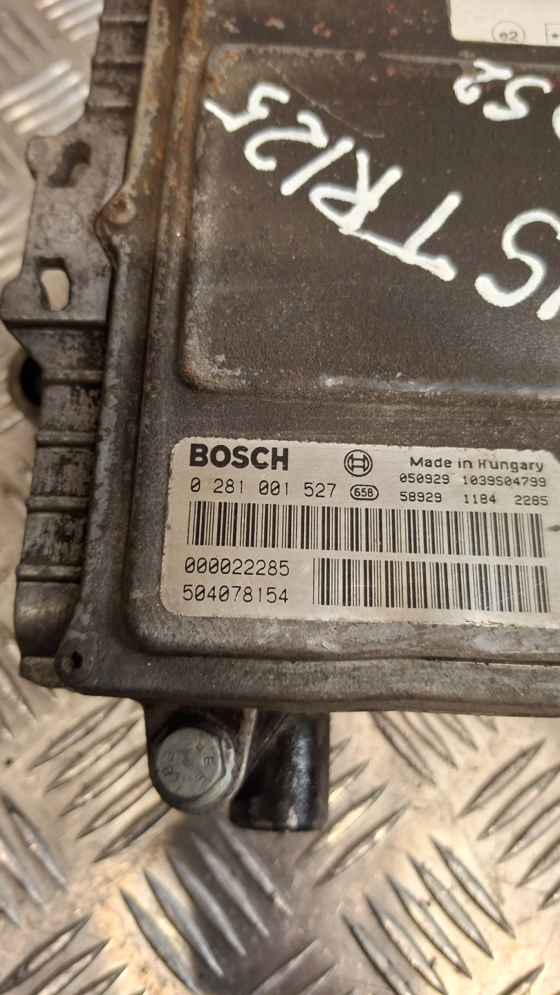 control unit of the engine IVECO 0281001527