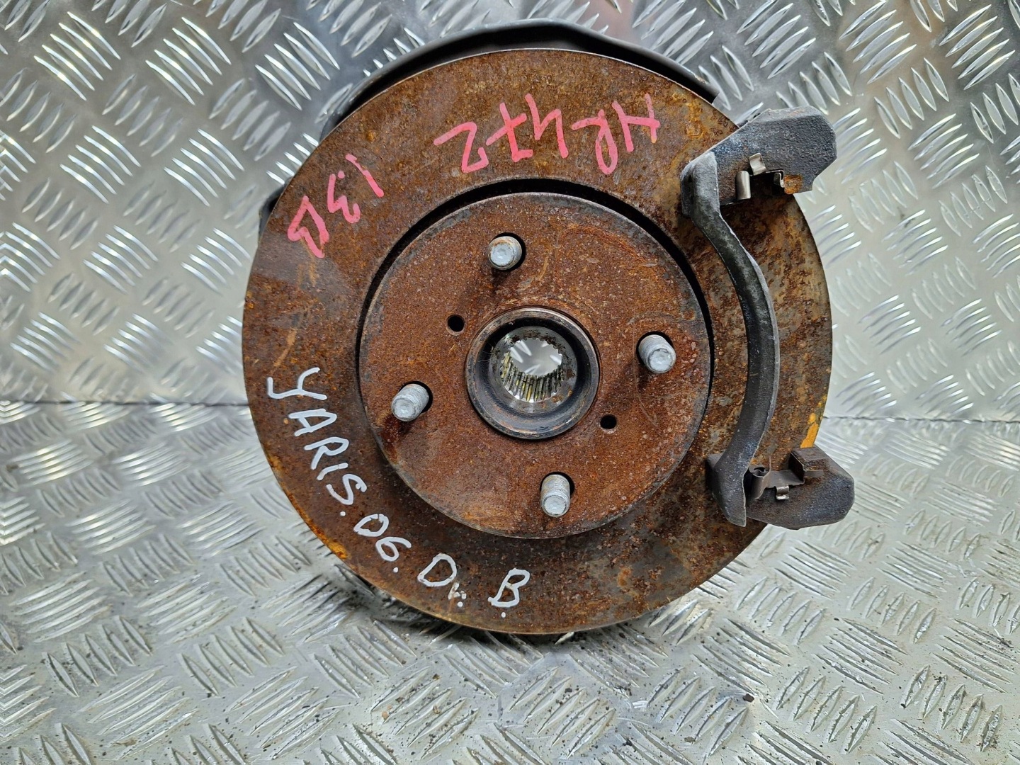 swing right front TOYOTA YARIS II 06-11