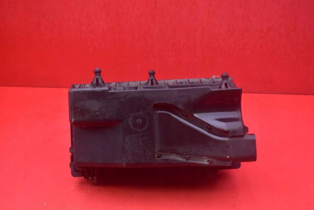 Gehäuse filter luft 04891700AC DODGE CALIBER 1.8 16V 150 KM 06-12